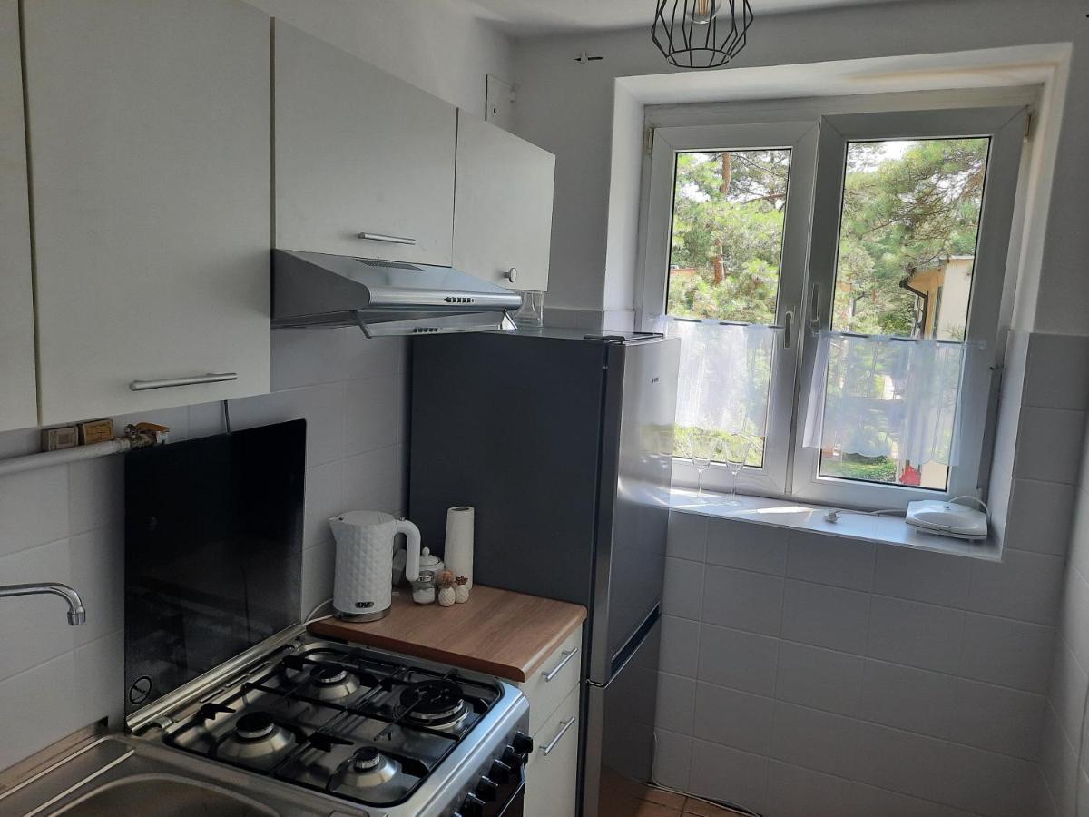 Apartamento Apartament Zorzy Przy Instytucie Kardiologii Anin Varsovia Exterior foto